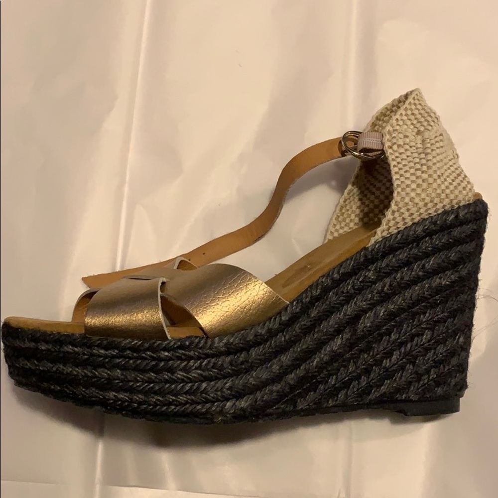 👡Maypol 10, NWOB Metallic Wedge Espadrilles
